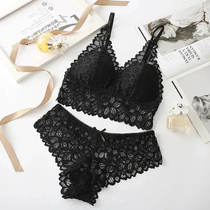 Conjunto Lingerie Sexy & Elegante: Renda Bordada e Conforto para Você Brilhar!