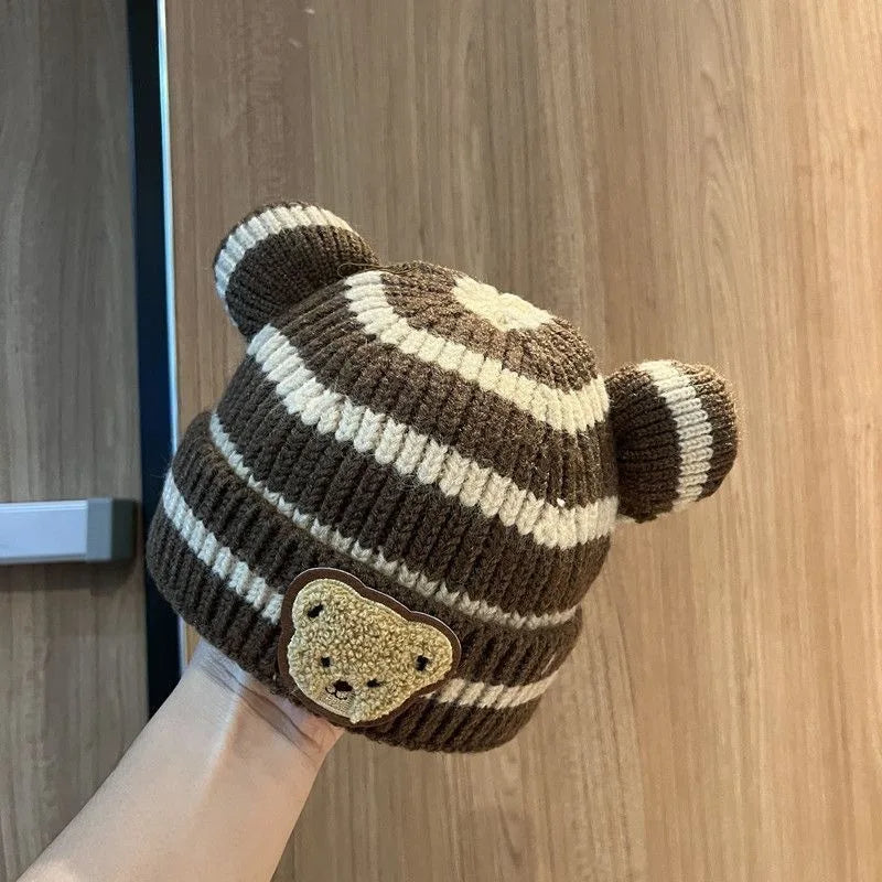 Gorro de inverno infantil com orelhinhas de Urso